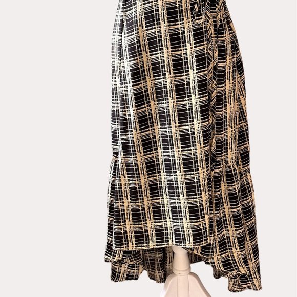 Urban Outfitters Black and White Plaid Midi Dress - Picture 6 of 13